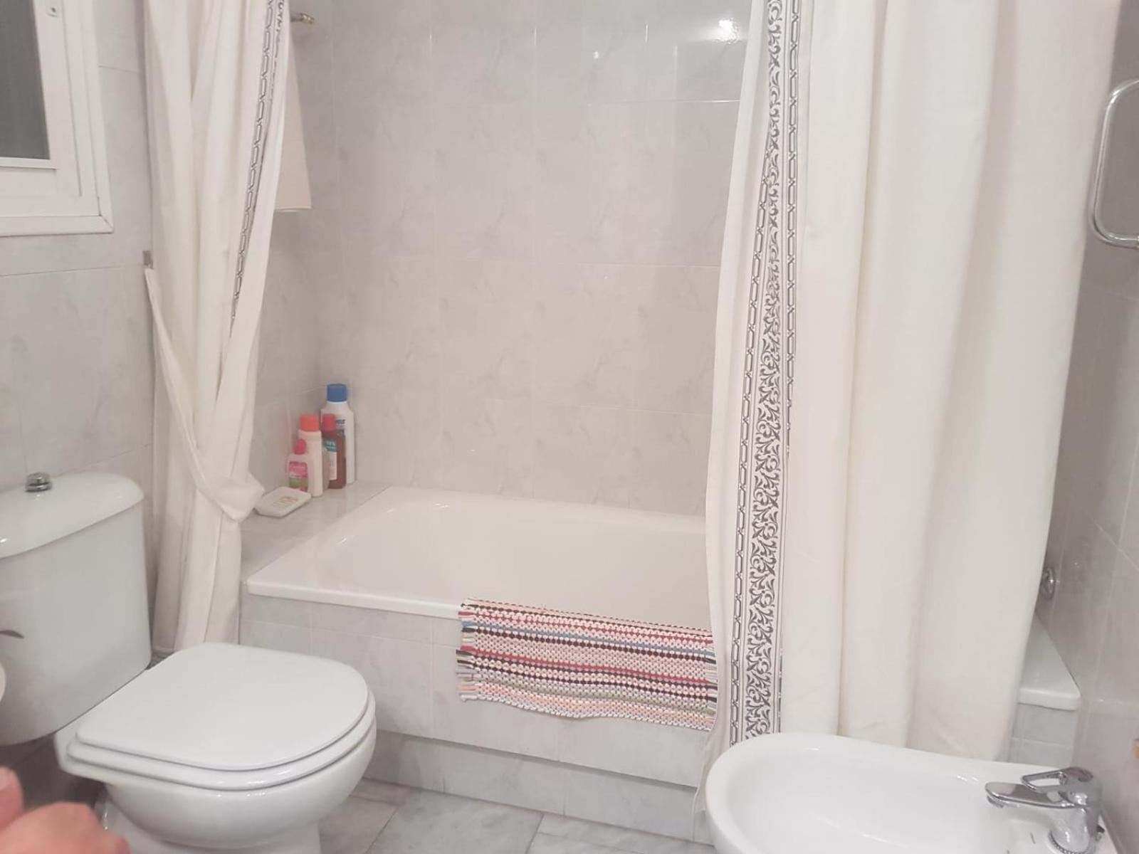 Apartamento Luminoso Piso Nervion Sevilla Exterior foto